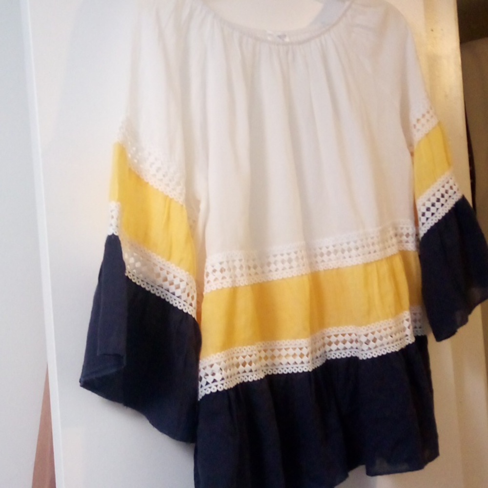 Boutique top